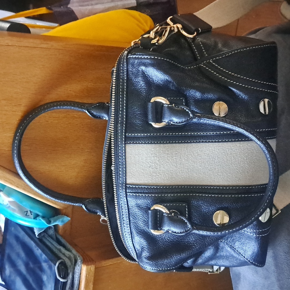 Milly Shoulder Bag Purse Pebble Black Leather & Beige